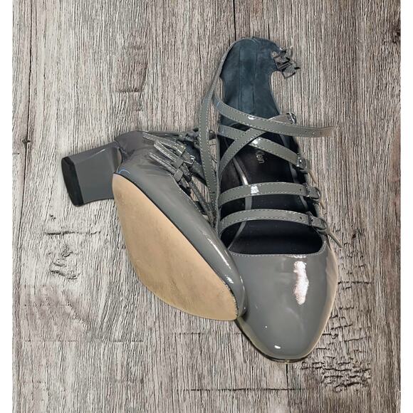 Calvin Klein women’s Madlenka slate patent leather heels. Size 7. - Picture 3 of 7